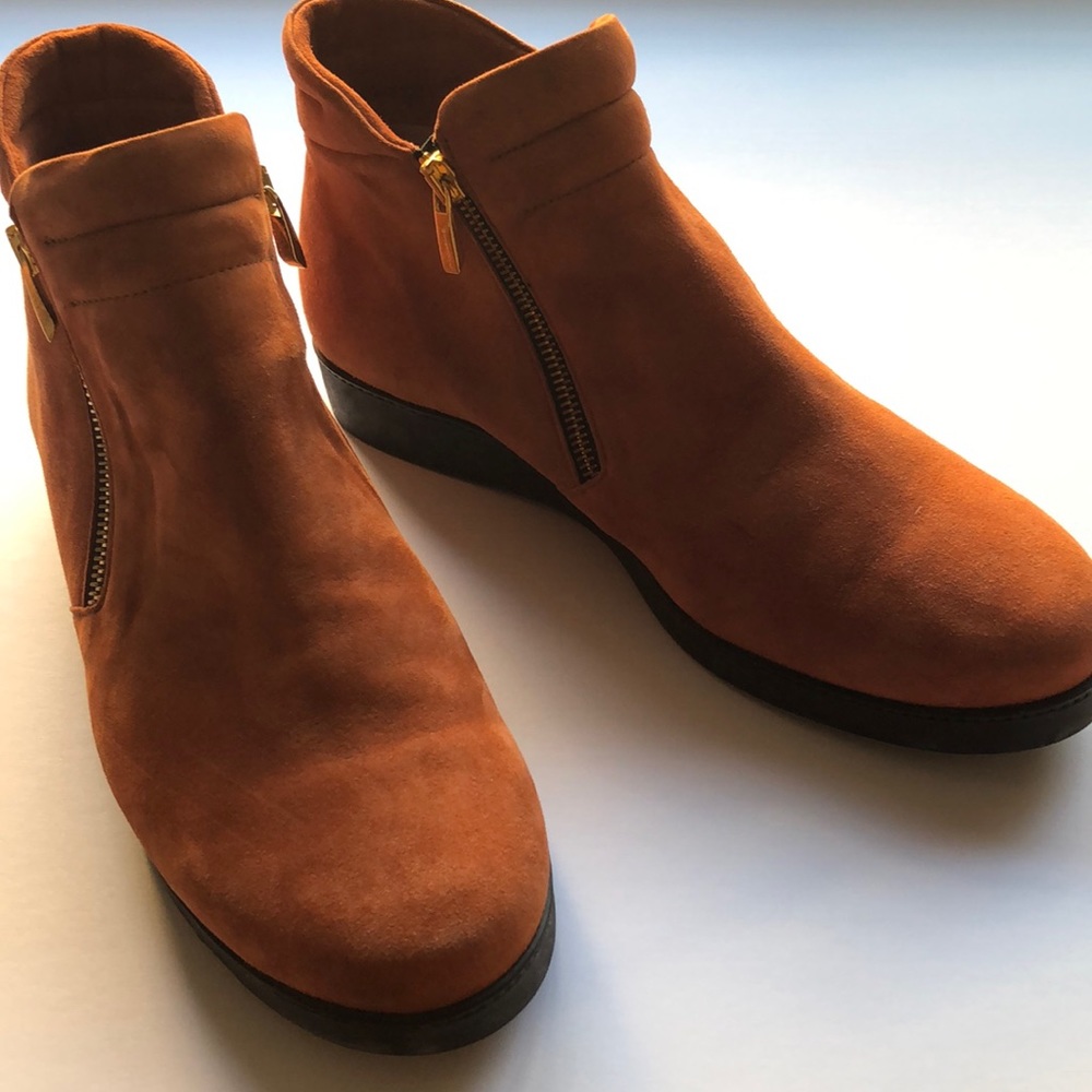 Beautifeel ‘Amor’ Wedge Ankle Bootie